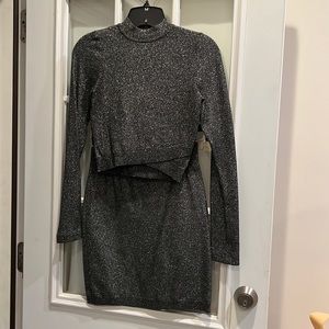 Express set soft shimmer blk silver XS top S skirt excellent condition